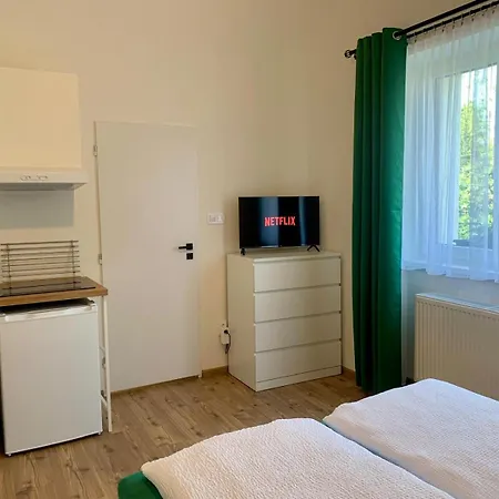 Apartmany 150 Uhersky Ostroh Exterior photo